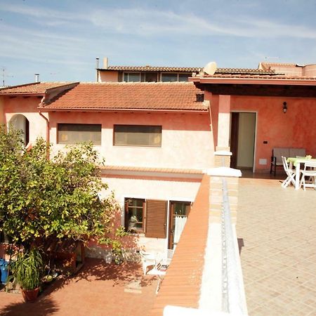 L'Isola Felice Apartment Monserrato Εξωτερικό φωτογραφία