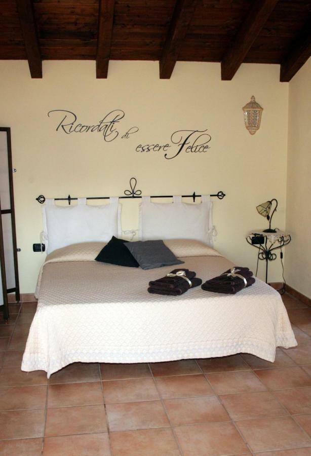 L'Isola Felice Apartment Monserrato Εξωτερικό φωτογραφία