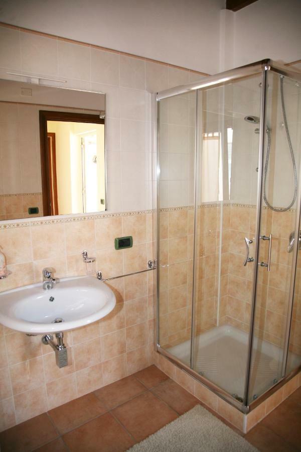L'Isola Felice Apartment Monserrato Εξωτερικό φωτογραφία