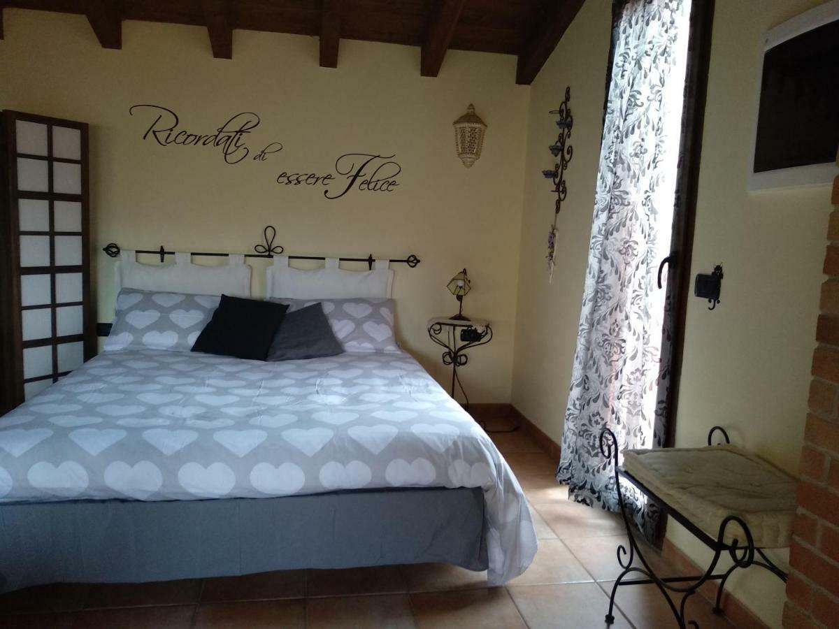 L'Isola Felice Apartment Monserrato Εξωτερικό φωτογραφία